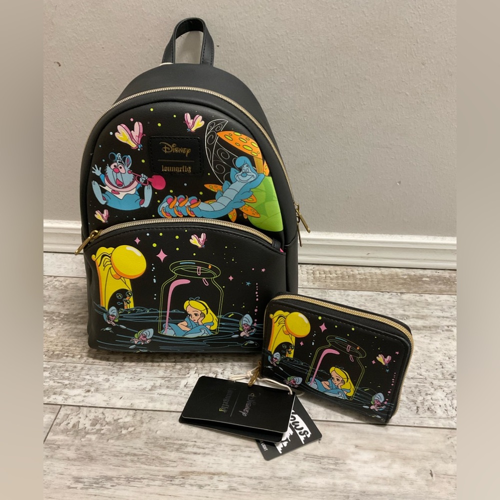 NWT Loungefly Alice in Wonderland glow on the dark Backpack and wallet